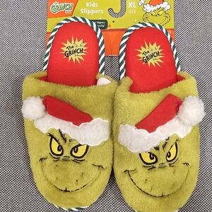 The Grinch Kids Slippers